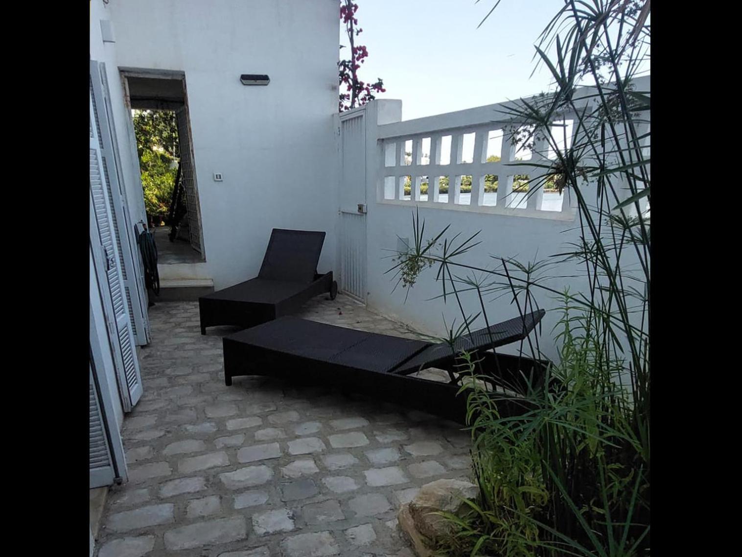 "L'Abri Cotier" Appartement 3 Chambres Haut Standing Port Punique Carthage Douar ech Chott Dış mekan fotoğraf